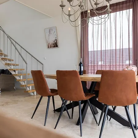 Luxury With Sea View In A On The Boulevard Of Egmond Apartment