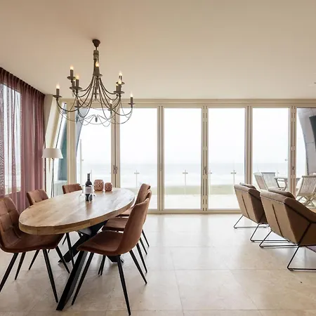 Luxury With Sea View In A On The Boulevard Of Egmond Apartment
