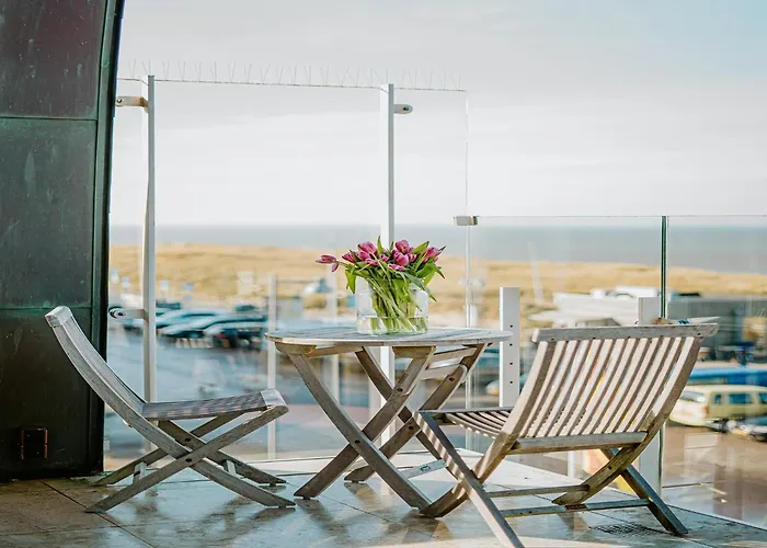 In Egmond With Sea Views Apartment