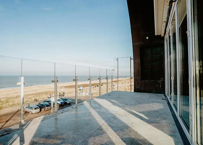 Apartment In Egmond With Sea Views *