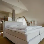 In Egmond With Sea Views Apartment